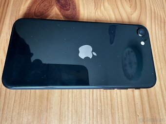 iPhone SE 2020 64GB - 8