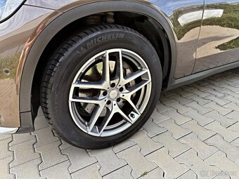 Mercedes-Benz GLC220D 4-Matic AMG, 125KW, DPH, původ ČR - 8