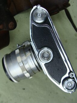 EXAKTA VAREX - S . Fotoaparát do sbírky - funkční - 8