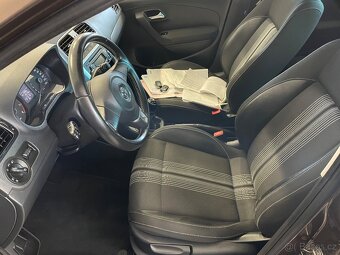 VOLKSWAGEN POLO 6R MATCH MODEL 2013 1,4 63KW - 8
