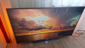 Smart Televize Philips 4K Ultra HD Ambilight 139 cm - 8