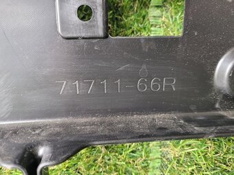 Suzuki Ignis III 2017 predný nárazník 7171166R 7211262R0 - 8