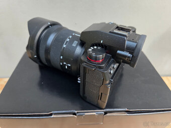 Fullframe Panasonic Lumix DC-S5 II + 20-60mm f/3.5-5.6 - 8