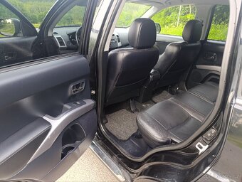 PEUGEOT 4007 2,2 hdi , 4x4 , AWD,7 míst, automat. - 8