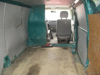 VW Transporter 2,5 Diesel - 8