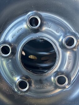 Zimní pneu Continental - 8