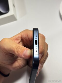 Apple iPhone 15 Pro, 256GB modrý titan, záruka 11.01.2026 - 8