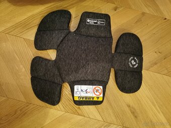 Autosedačka vajíčko Maxi Cosi na Isofix - 8