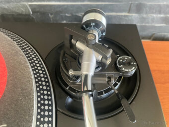 Technics SL 1200 - 8