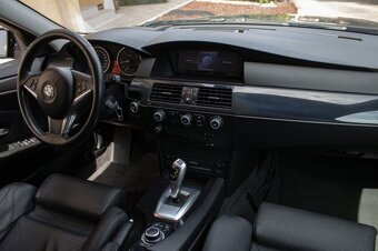 BMW 530d Touring - 8