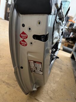 BMW e46 coupe dveře pravé - 8