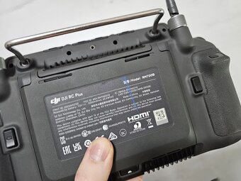 DJI RC Plus RM 700B - 8