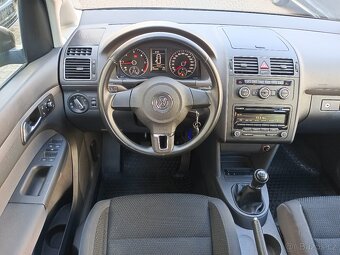 VW Touran Comfortline 1.6 TDI 77kW Webasto 7-míst Tažné - 8