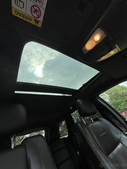 Jeep Grand Cherokee SUMMIT 3.0 V6 - 8