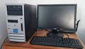 HP Compag 7300dx + monitor Asus - 8
