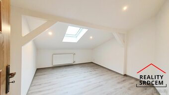Pronájem podkrovního bytu 4+kk, 95 m2, ul. Nivnická, Ostrava - 8