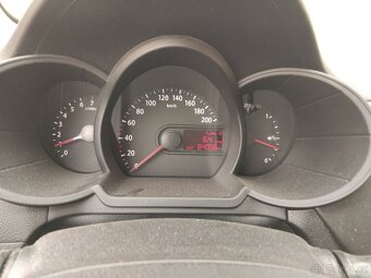 KIA PICANTO 1.0i - 8