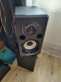 ALESIS ELEVATE 6 -pasivni studiové monitory - 8