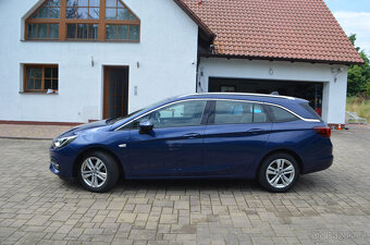 PRODÁM OPEL ASTRA 1.5D COMBI INOVATION MAX.VÝBAVA - 8