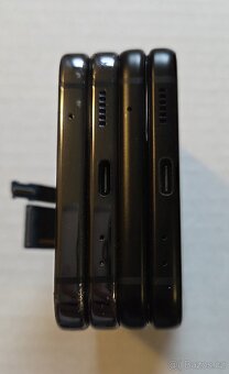Samsung Galaxy Z Flip 3 a Z Flip 4 - 8