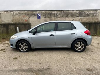 Toyota Auris 1.4 2008 - 8