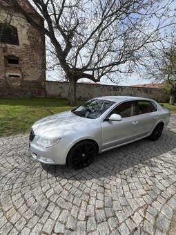 Škoda superb 2.0tdi 103kw - 8
