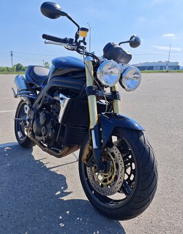 Triumph Speed Triple 1050, 2005 - 8