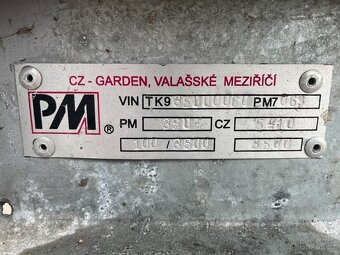 Prodám přívěs PM 35U 3 500 kg vysoké bočnice - 8