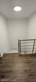 Prodej rodinny dum 4+kk - 8