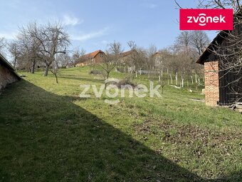 Pozemek Dobrkovice - centrum obce, pěkná a klidná lokalita - 8