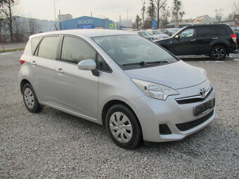 Toyota Verso 1.3 - 8