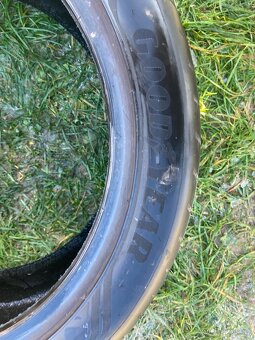 Pneu GoodYear Eagle F1 245/40 R18 - 8