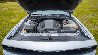Dodge challenger 5.7 R/T - 8