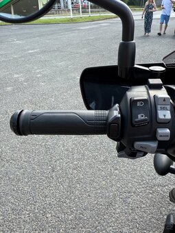 Honda rebel 1100 dct - 8