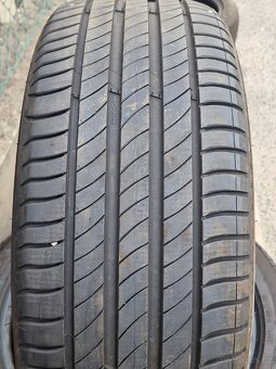 235/45/18 Letní pneu Michelin Premacy 4 zánovní - 8