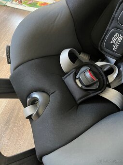 Autosedačka Britax Römer Dualfix M i-Size - 8