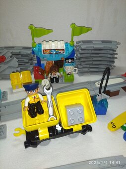 Lego duplo 10875 Nákladní vlak, vláček - 8