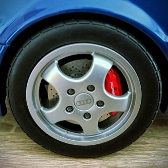 Audi RS2 Avant - 1:12 - 8