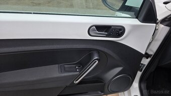 VW Beetle TOP stav zánovniho vozu - 8