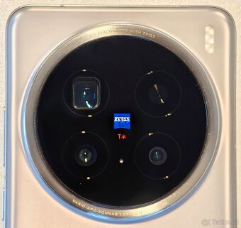 Vivo X200 Pro 12GB/256 GB Titanium Android 16 OriginOS 6 - 8