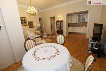 Luxusní designový byt 2+kk v lázeňském centru Mariánských Lá - 8