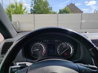 Škoda Octavia RS 2.0 TSI - 8