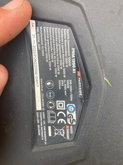 SEKAČKA NA TRÁVU PARKSIDE. - 8