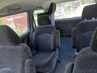 Prodám Hyundai Starex 4x4 2.5crdi 103kw, 7míst - 8