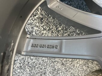 ALU kola letní 5x112 VW Monterey R18 Passat B8 - 8