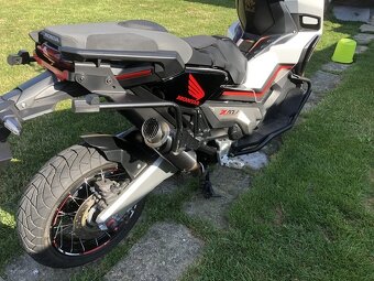 Honda x-adv 750 - 8