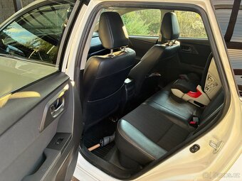 Toyota Auris TS Hybrid Executive - 8