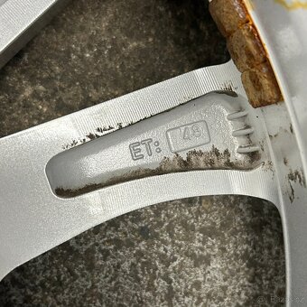 Zimní sada kol KUMHO - Subaru - 225/65/R17 - 9 mm - 8