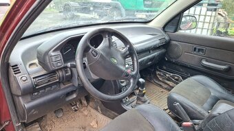 LAND ROVER FREELANDER 4X4 - 8