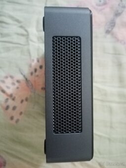 Mini PC Intel BOXNUC8i5BEK2 - 8